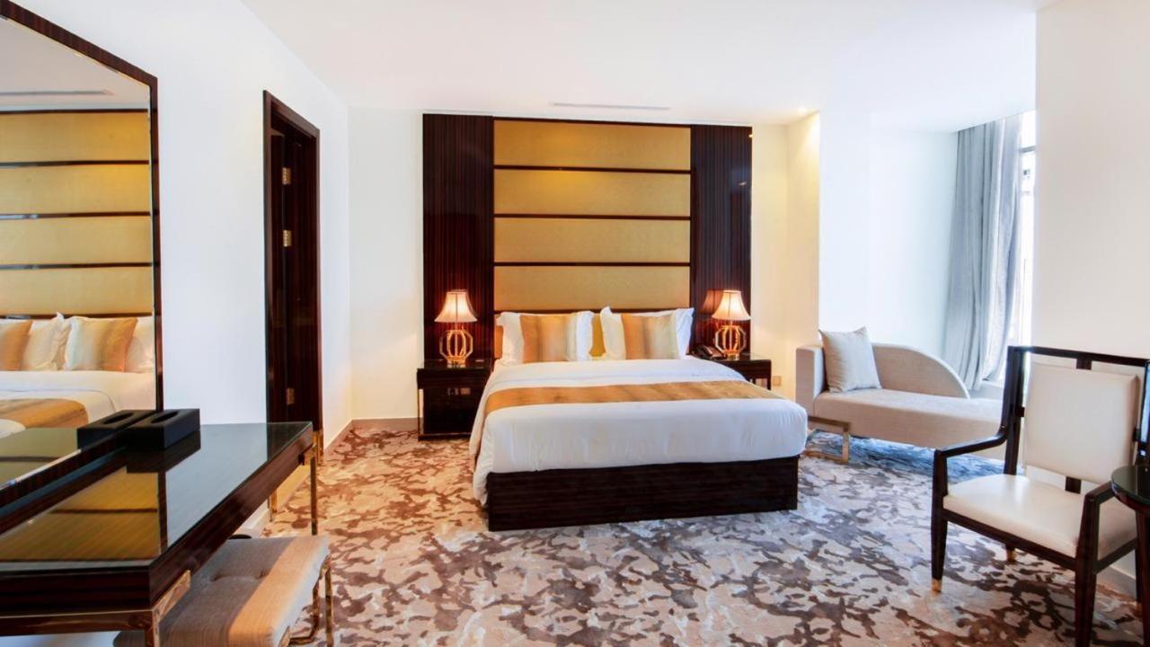 Golden Dream Hotel Khamis Mushait Bagian luar foto