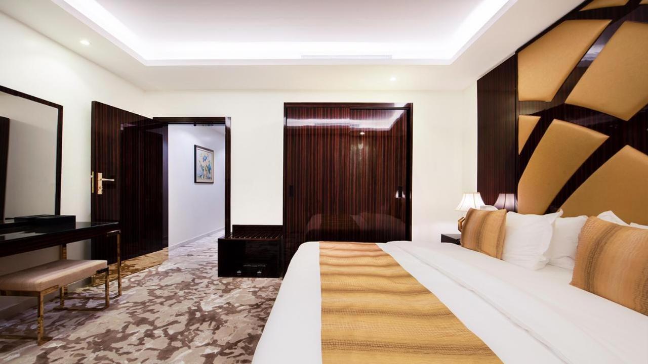 Golden Dream Hotel Khamis Mushait Bagian luar foto