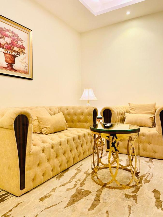 Golden Dream Hotel Khamis Mushait Bagian luar foto