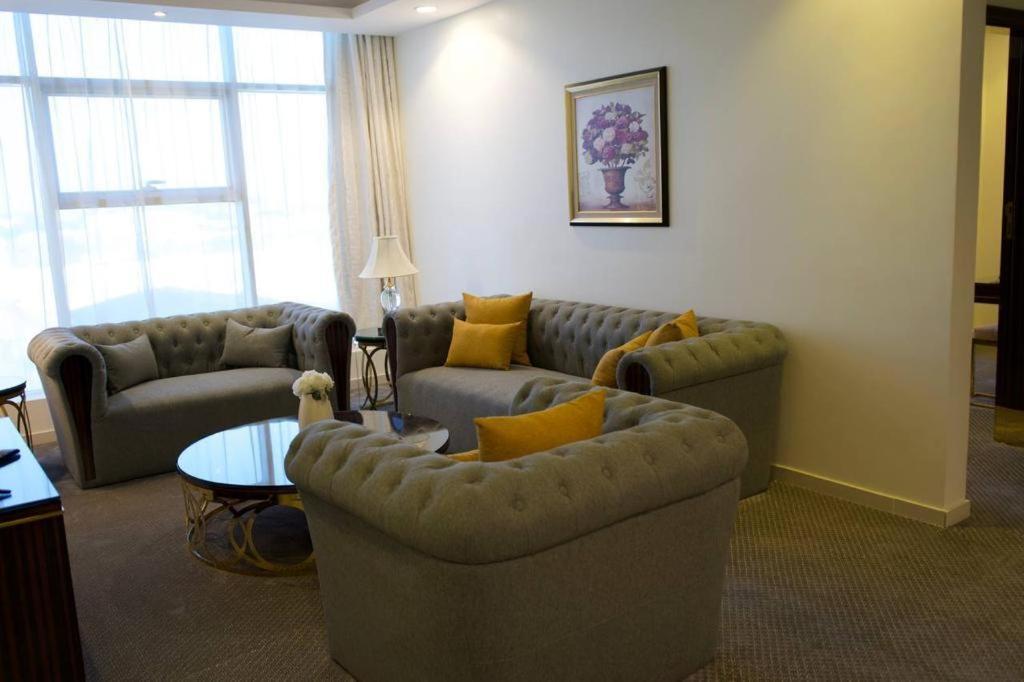 Golden Dream Hotel Khamis Mushait Bagian luar foto