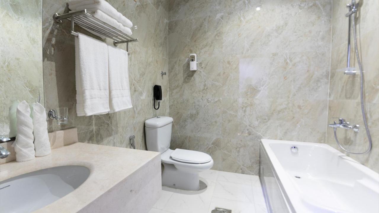 Golden Dream Hotel Khamis Mushait Bagian luar foto