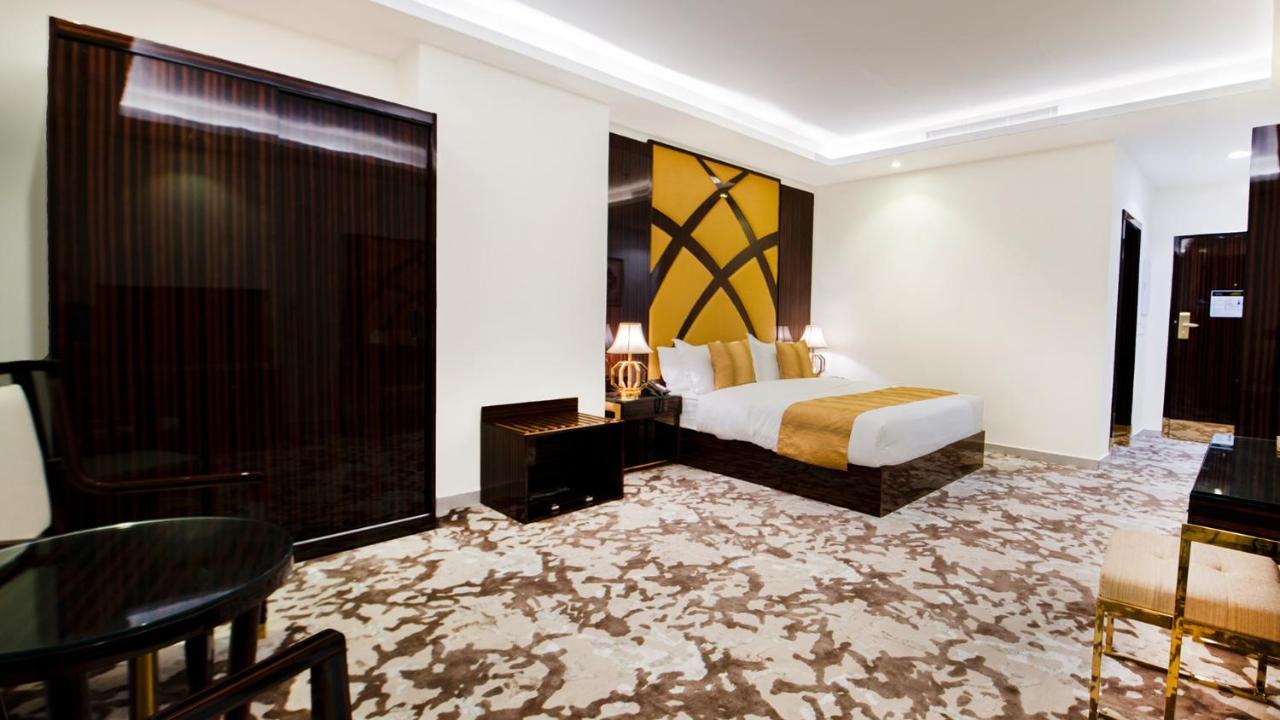 Golden Dream Hotel Khamis Mushait Bagian luar foto
